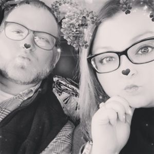 Meet your Posher, Casey wana